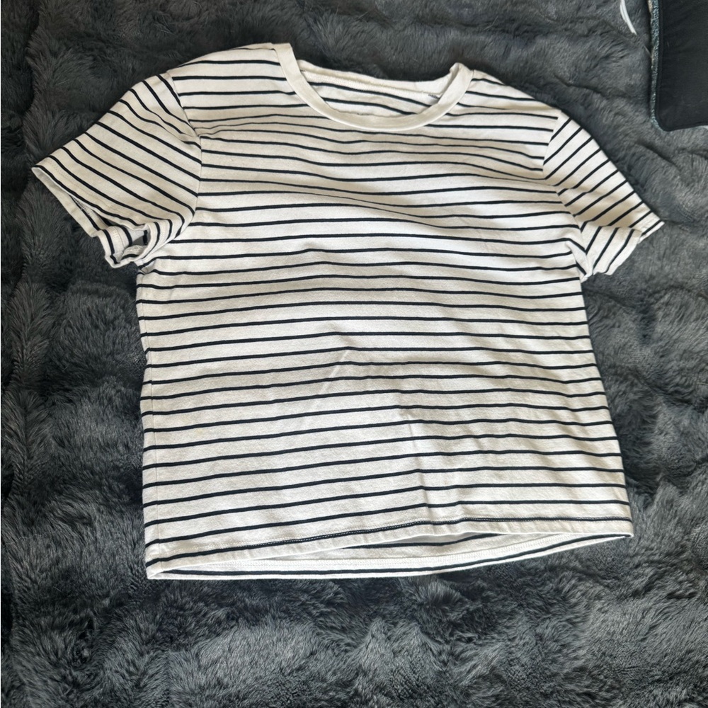 Abercrombie & Fitch Navy and White Striped Baby Tee